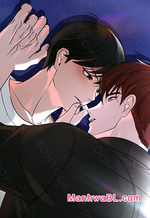 Compañero de piso sospechoso manhwa