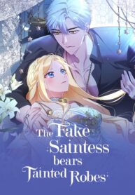 Alicia Sorcelion es una noble dama del Imperio, cuyo único pecado fue creer en el amor. Cuando una profecía manipulada coincide con su imagen, el prelado Libenthius, líder religioso del Panteón Central del Imperio, conspira para aprovecharse de Alicia, haciéndola pasar por la “Santa” del imperio y prometiéndola al príncipe heredero, Viktor Lawrence. Aunque es alabada por las masas, oculta su aparente falta de poder divino y vive una vida solitaria y aislada, encontrando solo consuelo en su amor por Viktor, quien cree que corresponde a sus sentimientos. Tras convertirse en Emperador, Viktor revela que él también la usaba como instrumento en sus ambiciosos planes, y con la aparición de una nueva “Verdadera Santa”, Alicia es tildada de traidora y “Falsa Santa” ante los ojos del público, y finalmente condenada a la hoguera por bruja y traidora al Imperio. Con una nueva oportunidad de vida proveniente del cielo, abre los ojos al pasado, con la evidencia de un futuro trágico marcado en ella. Decidida a evitar la profecía a toda costa, aspira a convertirse en una sirvienta religiosa del Imperio, inmune a ella y a la influencia de sus traidores. Sin embargo, su camino no es fácil, ya que su destino se ve enredado con el de un clérigo colaborador, Edwin, y sus torturadores del pasado continúan conspirando desde su pasado.